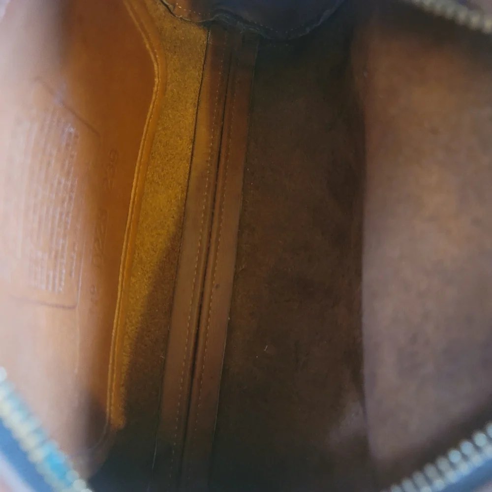 COACH True Vintage Kimball Zip Half Moon Crossbody Bag Classic British Tan - Picture 11 of 15